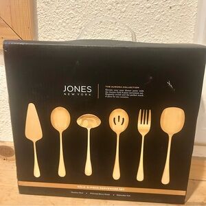 Jones New York Aurora Collection Gold Color 6-piece serveware set - NIB